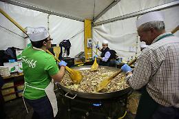 La Fiera di Sant’Orso torna a illuminare Aosta con oltre mille artigiani e una tradizione che dura da dieci secoli