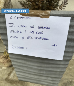 Quasi 600 chili di botti illegali nascosti in case e garage: tre denunciati nel Torinese, esplosivi anche nei pacchi dei corrieri