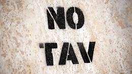 Scontri alla vigilia dell’8 dicembre: nuova notte di tensione in Val di Susa