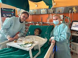 Diciottenne in fin di vita salvato in extremis: viaggio folle dalla Grecia e trapianto-lampo alle Molinette contro un destino già scritto