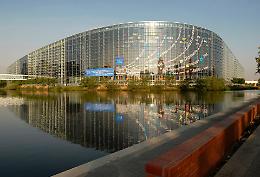 Bruxelles, potere di carta: la crisi d’inverno rivela un’Unione che regola tutto ma non governa nulla