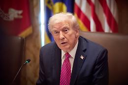 Trump attacca l’Europa: “Leader deboli, Russia in vantaggio, immigrazione fuori controllo”