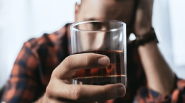 Minacce per 20 euro in un bar di Leini. Condannato per estorsione un cliente molesto