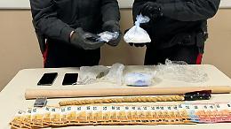 Loranzè, nasconde chili di cocaina nell’auto e la droga spunta anche in casa: arrestato 65enne già noto