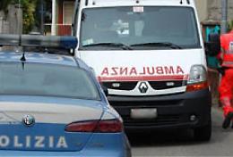 Da soccorso a incubo: aggredisce operatori dell’ambulanza che gli stavano prestando le cure