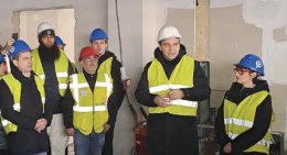 La scuola da inaugurare pochi giorni prima delle elezioni...