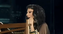 Lady Gaga ha una crisi di starnuti, concerto sospeso per un attimo in Australia (VIDEO)