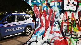Raid vandalico nella notte: quattro adolescenti fermati dalla polizia