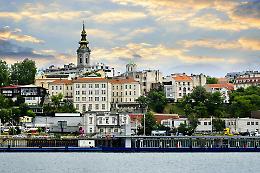 Belgrado, il General&scaron;tab venduto? Un ministro incriminato, documenti falsi e l&rsquo;hotel di Kushner sulle rovine della guerra