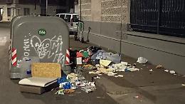 Degrado quotidiano a Barriera di Milano: sacchi per strada e marciapiedi impraticabili  (FOTO)