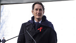 Ancora guai giudiziari per Elkann: ecco perch&egrave; vuole vendere tutto. Il giudice lo manda a processo