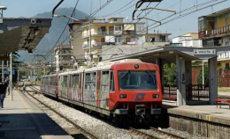 Poche certezze nella vita: la morte, le tasse e un trasporto pubblico che continua a peggiorare