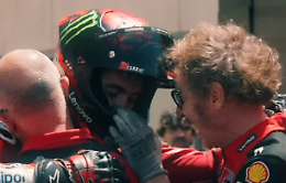 &ldquo;Cos&igrave; sei finito&rdquo;: Schwantz smonta Bagnaia e lancia l&rsquo;allarme per il 2026