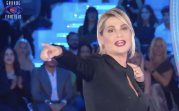 L&rsquo;esperimento Simona Ventura al Grande Fratello si chiude come un flop colossale