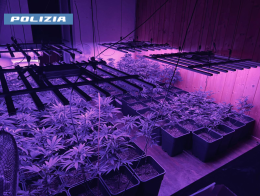 Italia travolta da una maxi retata antidroga, centinaia di arresti e un fiume di stupefacenti tolto dal mercato (FOTO&VIDEO)