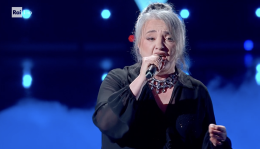 Gabriella Vai non vince, ma lascia il segno nella finale di The Voice Senior