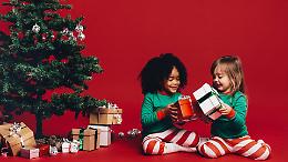 A Torino il Natale diventa condivisione: il &ldquo;Dono in Sospeso&rdquo; unisce scuola, famiglie e volontari