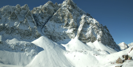 Neve record e fresa in azione, dal Moncenisio alle Alpi cresce l&rsquo;allerta sul manto instabile