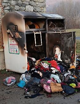 Capodanno di fuoco a Cuorgn&egrave;. Pieruccini attacca: &laquo;Non sono ragazzate, &egrave; vandalismo&raquo;