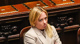 L&rsquo;anno della democrazia imbavagliata: guerra, ipocrisia e presa in giro di massa