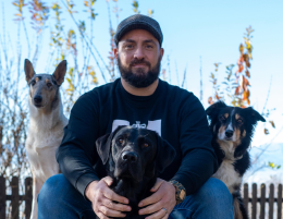 Tassa sui cani? Parla l'assessore: "Sarebbe punitiva, anacronistica e fuori dalla realt&agrave;!"