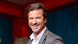 Paolo Conticini riaccende le trattative e rilancia il mercato degli oggetti: &ldquo;Cash or Trash&rdquo; torna con nuove puntate e la sfida della prima serata