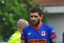 I Dusan Gang mettono in bacheca la "Christmas Stars" 