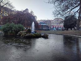 Torino si sveglia nel ghiaccio, la Befana porta il gelo