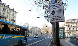 Corsie preferenziali a Torino, da luned&igrave; 26 gennaio 2026 scattano i varchi