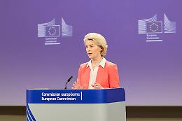 L&rsquo;Europa presta 90 miliardi all&rsquo;Ucraina e presenta il conto alla Russia