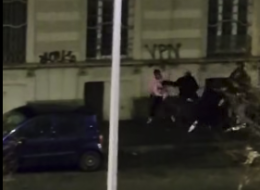 Rissa all&rsquo;alba: botte tra le auto, allarme dei residenti. Ecco il video