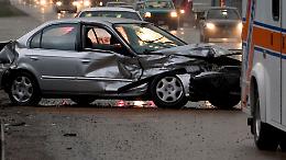 Schianto sulla provinciale a Bassignana: muore una donna