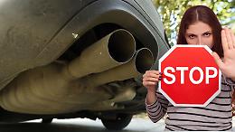 Smog oltre i limiti, Torino passa al semaforo rosso: bloccati i diesel Euro 5 per tre giorni