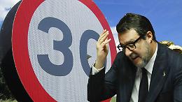 Salvini contro le citt&agrave; a 30 all&rsquo;ora: &ldquo;Cos&igrave; non si fermano le stragi sulle strade&rdquo;