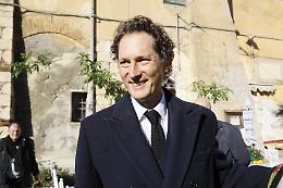 Eredit&agrave; Agnelli, il patteggiamento salta e il fascicolo torna alla procura: peggiora anche la posizione di John Elkann?