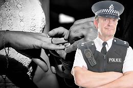 Al matrimonio arrivano i poliziotti per arrestarlo. Panico tra gli invitati... Era tutto falso