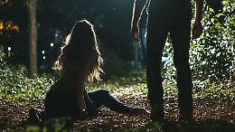 Tentato stupro a Mirafiori Sud, la protesta dei residenti scende in strada dopo l&rsquo;aggressione a una ventenne