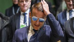 Quanto costano gli occhiali di Macron? Dietro c&rsquo;&egrave; un gruppo italiano