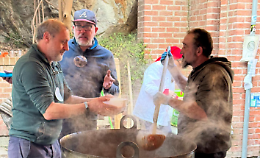 Ti piacciono i fagioli? A Ivrea undici rioni, un&rsquo;unica tradizione. E ti danno anche il "Passaporto"