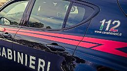 Notte di follia sulle strade dell&rsquo;Astigiano: inseguimento a tutta velocit&agrave;, posto di blocco forzato e arresto in centro citt&agrave;