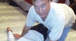 Caso Epstein: principe Andrea d&rsquo;Inghilterra a quattro zampe