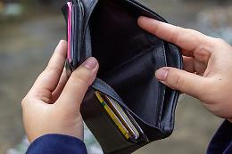 Tremila duecentosessanta domande, duemila risposte: la povert&agrave; che non fa pi&ugrave; notizia