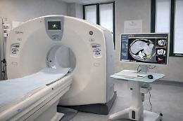 L&rsquo;intelligenza artificiale entra in corsia: alle Molinette un software controlla in tempo reale se il tumore &egrave; stato eliminato