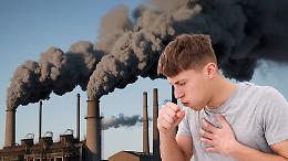 L&rsquo;allarme che fa paura: respirare aria inquinata potrebbe accelerare una malattia mortale