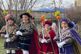 Il Carnevale storico di Albiano entra nel vivo con l'alzata degli Abb&agrave;