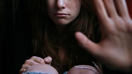 15enne fugge di casa e accusa la famiglia: "Mi picchiano e mi costringono a rubare". Ora &egrave; in comunit&agrave; a Chivasso