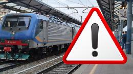 Camion trancia la linea elettrica del treno a Volpiano: Sfm1 bloccata tra Rivarolo Canavese e Settimo