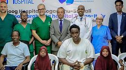 Il Regina Margherita opera dieci bambini a Mogadiscio e accende una speranza nel cuore della Somalia