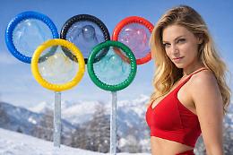 Cortina rovente, altro che neve: al villaggio olimpico finiscono 10mila preservativi in tre giorni 