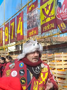 Ivrea, domenica di fuoco: la citt&agrave; si tinge d&rsquo;arancio - VIDEO 